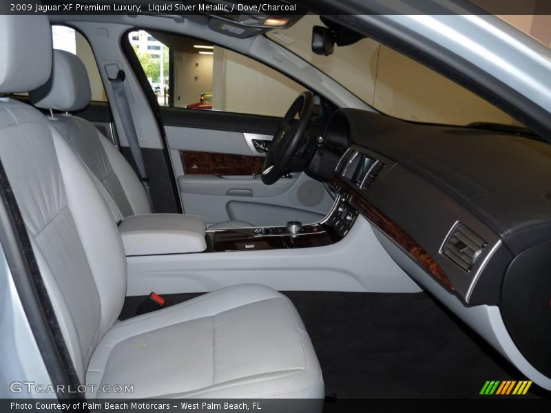 Liquid Silver Metallic / Dove/Charcoal 2009 Jaguar XF Premium Luxury