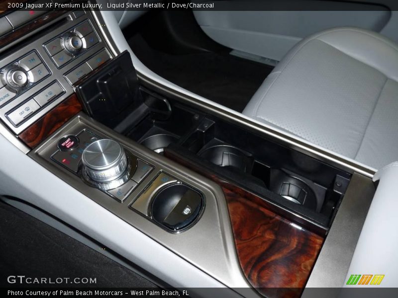 Liquid Silver Metallic / Dove/Charcoal 2009 Jaguar XF Premium Luxury