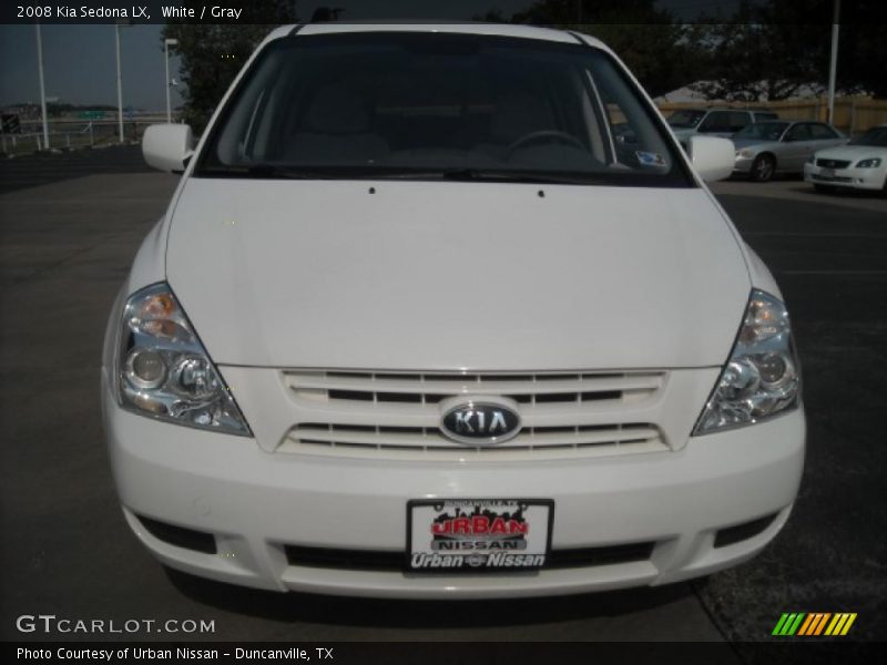 White / Gray 2008 Kia Sedona LX