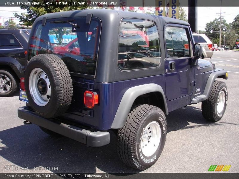 Patriot Blue Pearl / Dark Slate Gray 2004 Jeep Wrangler SE 4x4