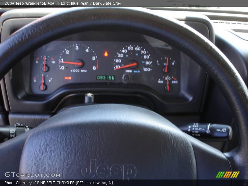 Patriot Blue Pearl / Dark Slate Gray 2004 Jeep Wrangler SE 4x4
