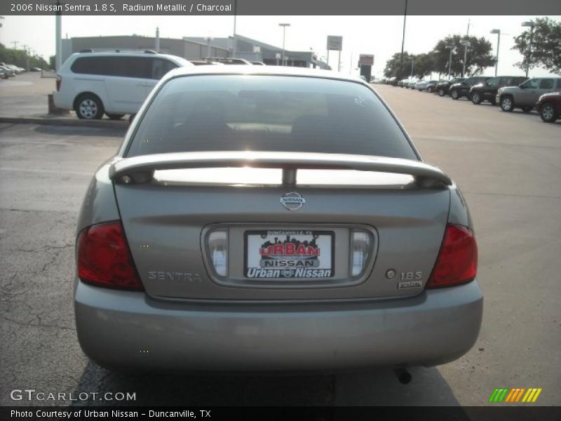 Radium Metallic / Charcoal 2006 Nissan Sentra 1.8 S