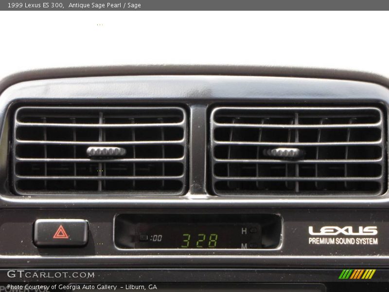 Antique Sage Pearl / Sage 1999 Lexus ES 300