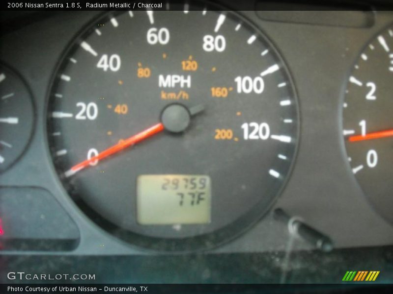 Radium Metallic / Charcoal 2006 Nissan Sentra 1.8 S