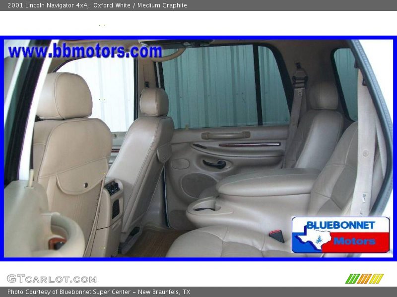 Oxford White / Medium Graphite 2001 Lincoln Navigator 4x4