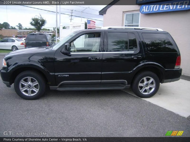 Black / Light Parchment 2004 Lincoln Aviator Luxury AWD