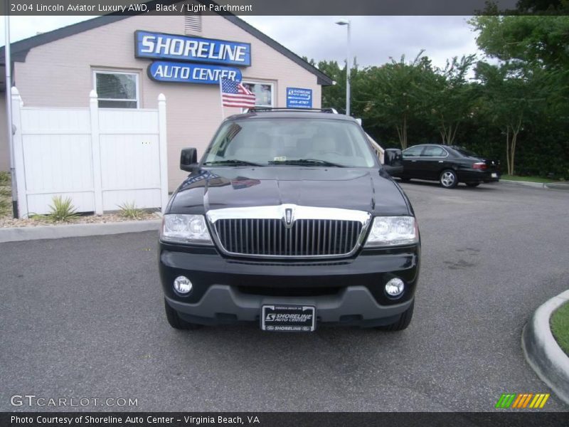 Black / Light Parchment 2004 Lincoln Aviator Luxury AWD