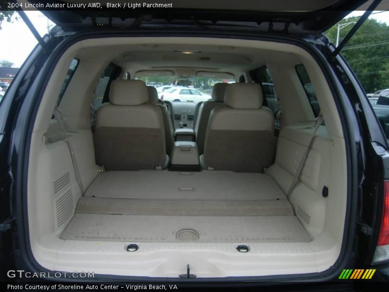 Black / Light Parchment 2004 Lincoln Aviator Luxury AWD