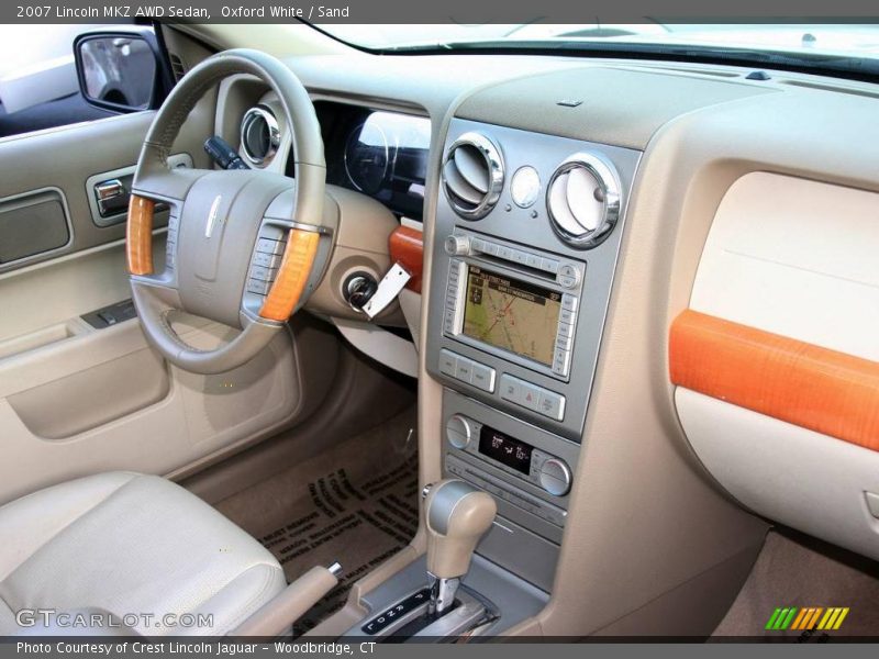 Oxford White / Sand 2007 Lincoln MKZ AWD Sedan