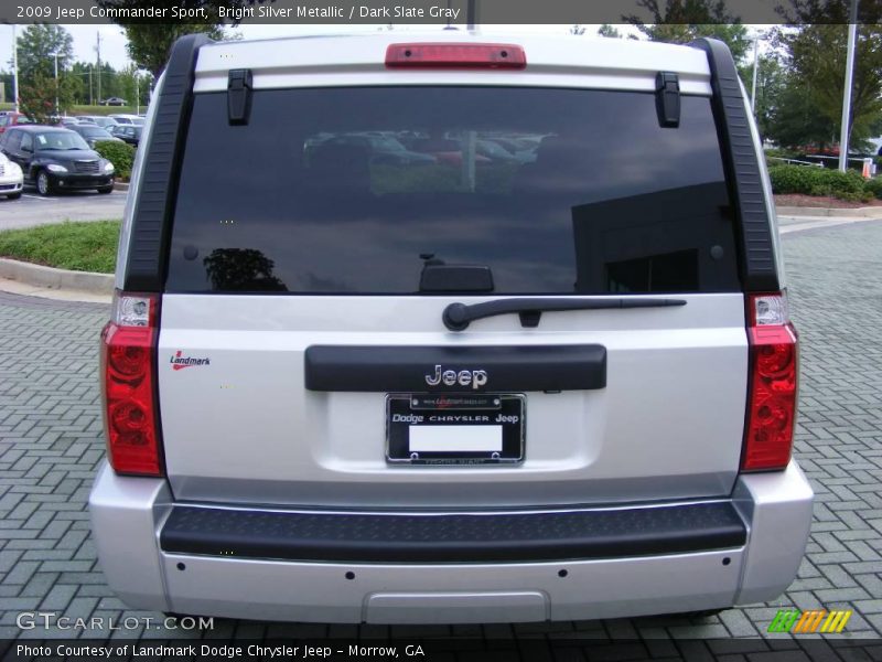Bright Silver Metallic / Dark Slate Gray 2009 Jeep Commander Sport