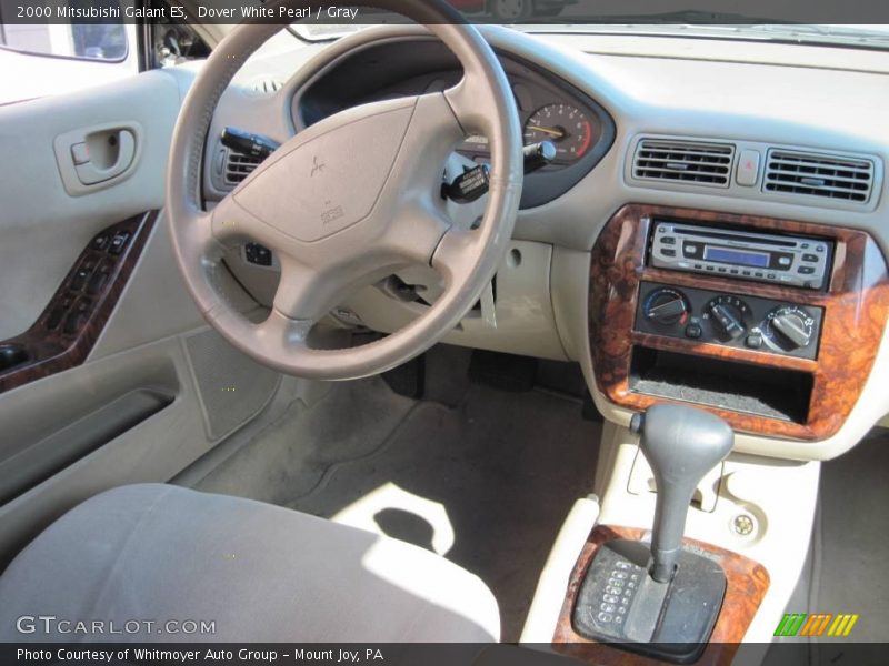 Dover White Pearl / Gray 2000 Mitsubishi Galant ES