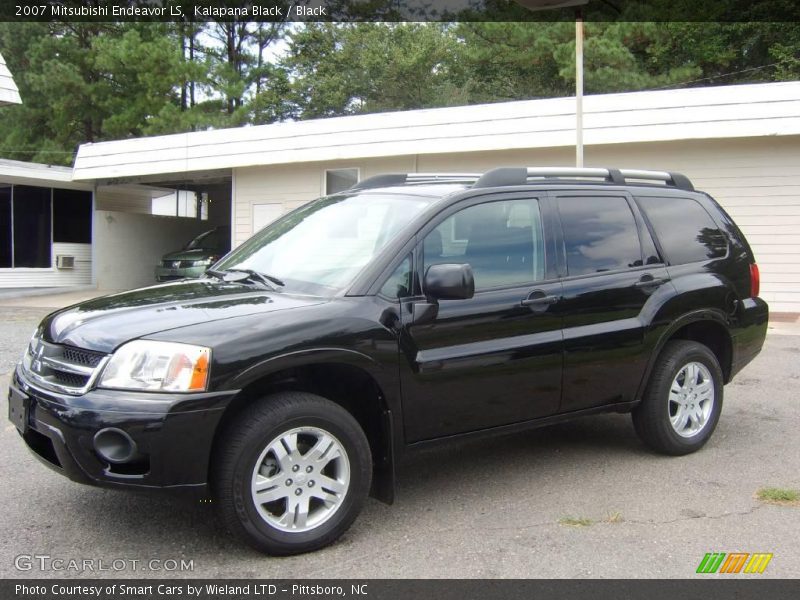 Kalapana Black / Black 2007 Mitsubishi Endeavor LS