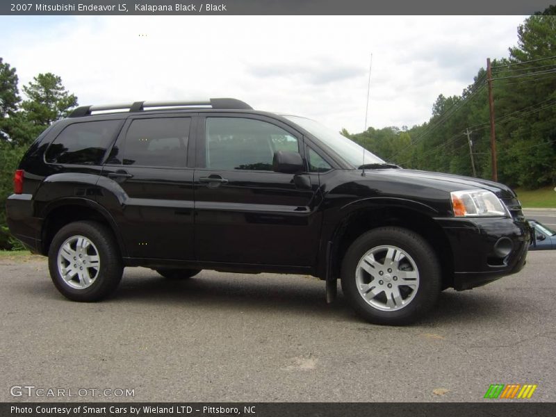 Kalapana Black / Black 2007 Mitsubishi Endeavor LS