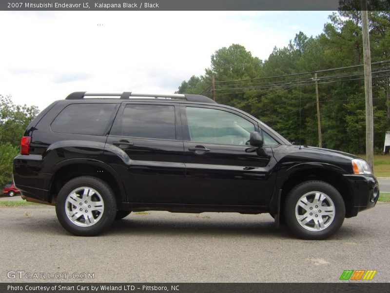 Kalapana Black / Black 2007 Mitsubishi Endeavor LS