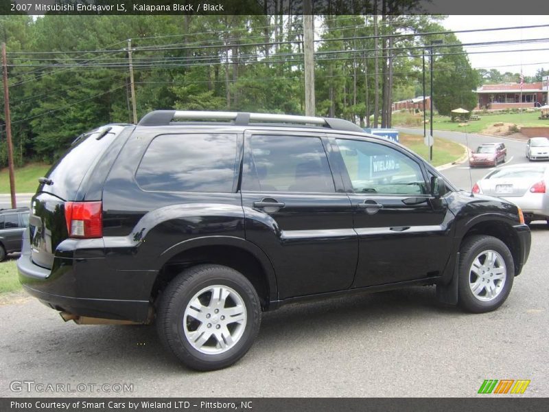 Kalapana Black / Black 2007 Mitsubishi Endeavor LS