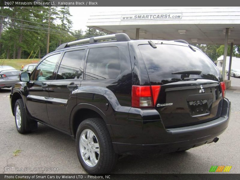 Kalapana Black / Black 2007 Mitsubishi Endeavor LS