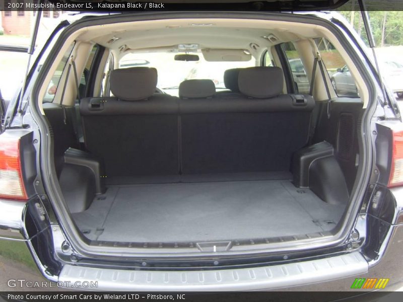 Kalapana Black / Black 2007 Mitsubishi Endeavor LS