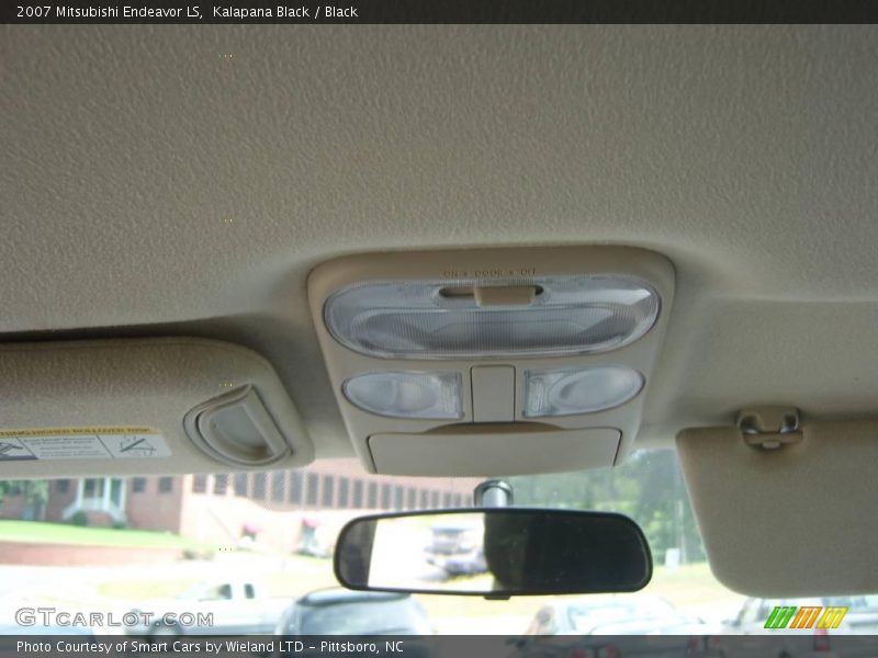 Kalapana Black / Black 2007 Mitsubishi Endeavor LS