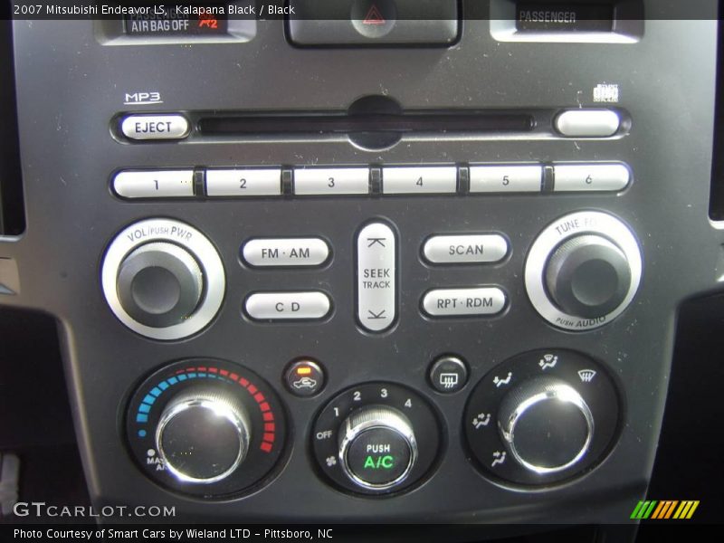 Kalapana Black / Black 2007 Mitsubishi Endeavor LS