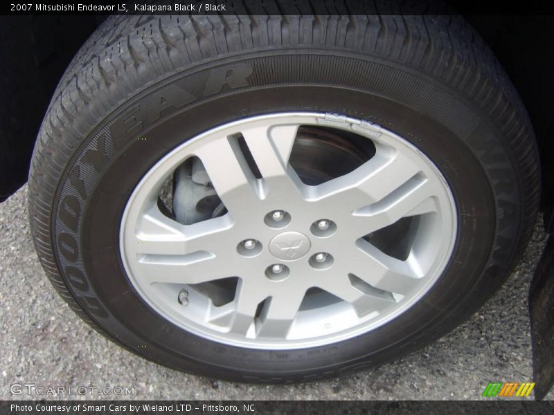 Kalapana Black / Black 2007 Mitsubishi Endeavor LS