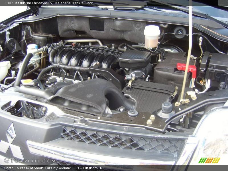 Kalapana Black / Black 2007 Mitsubishi Endeavor LS