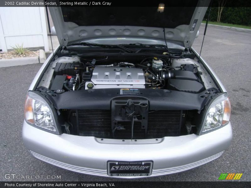 Sterling Metallic / Dark Gray 2002 Cadillac DeVille Sedan