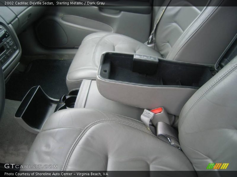 Sterling Metallic / Dark Gray 2002 Cadillac DeVille Sedan