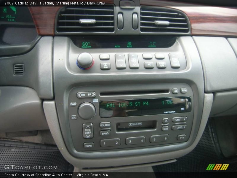 Sterling Metallic / Dark Gray 2002 Cadillac DeVille Sedan