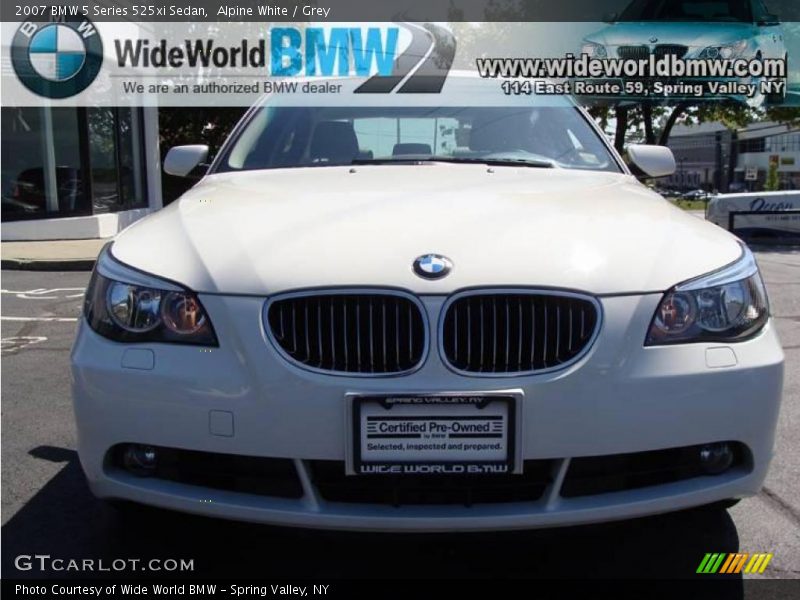 Alpine White / Grey 2007 BMW 5 Series 525xi Sedan