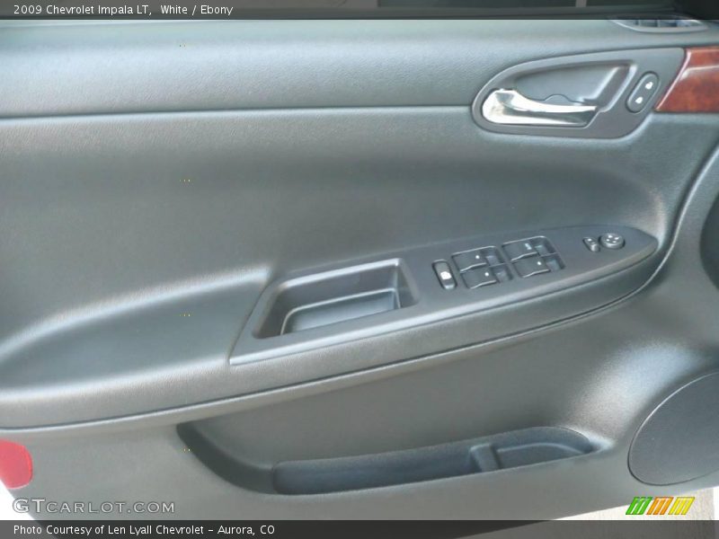 White / Ebony 2009 Chevrolet Impala LT