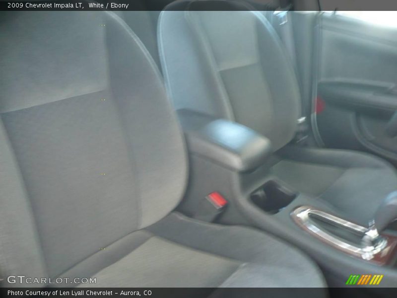 White / Ebony 2009 Chevrolet Impala LT