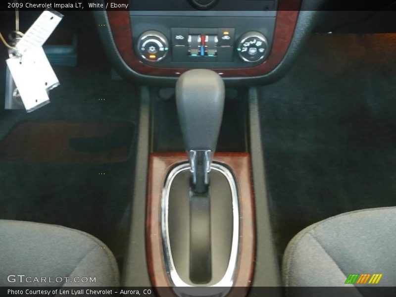 White / Ebony 2009 Chevrolet Impala LT