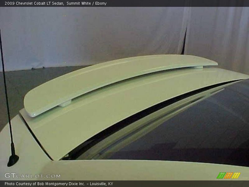 Summit White / Ebony 2009 Chevrolet Cobalt LT Sedan
