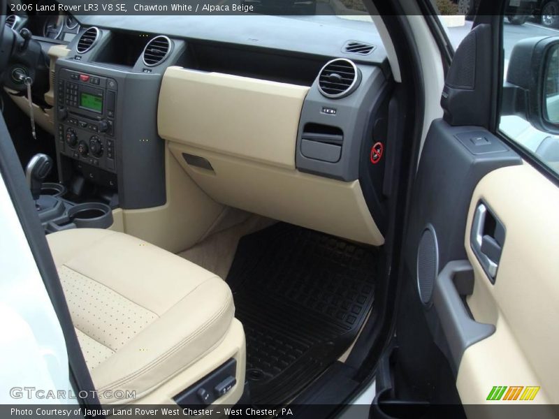 Chawton White / Alpaca Beige 2006 Land Rover LR3 V8 SE