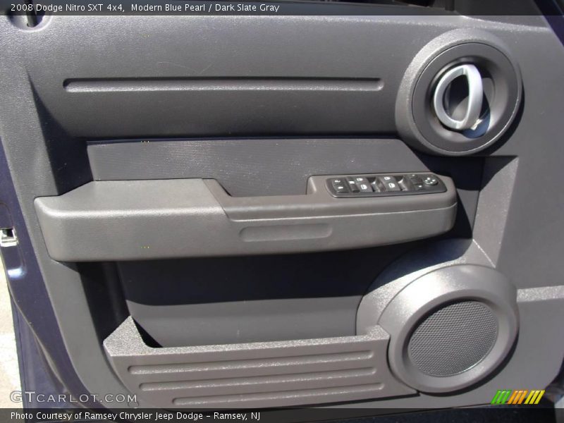 Modern Blue Pearl / Dark Slate Gray 2008 Dodge Nitro SXT 4x4