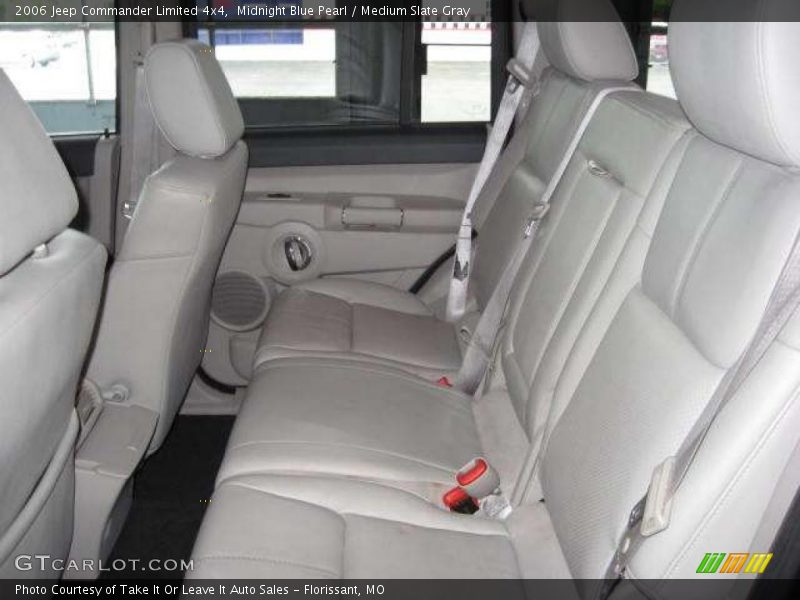 Midnight Blue Pearl / Medium Slate Gray 2006 Jeep Commander Limited 4x4