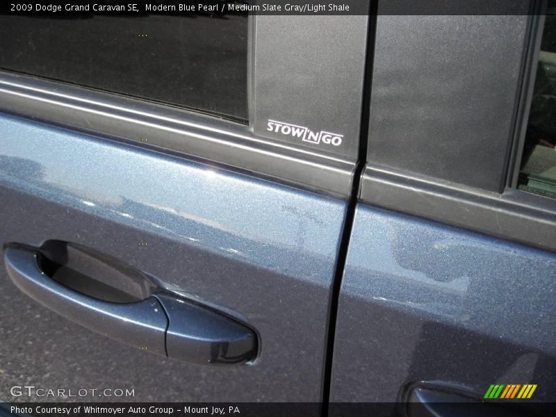 Modern Blue Pearl / Medium Slate Gray/Light Shale 2009 Dodge Grand Caravan SE