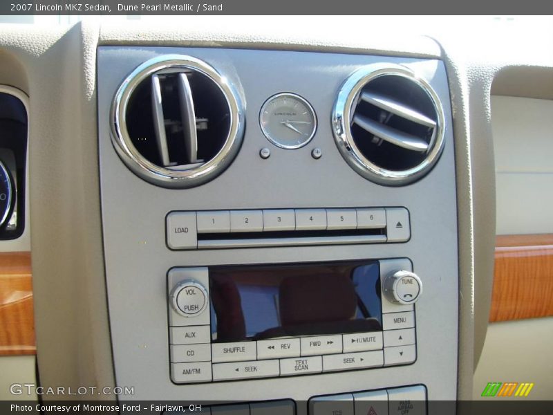 Dune Pearl Metallic / Sand 2007 Lincoln MKZ Sedan