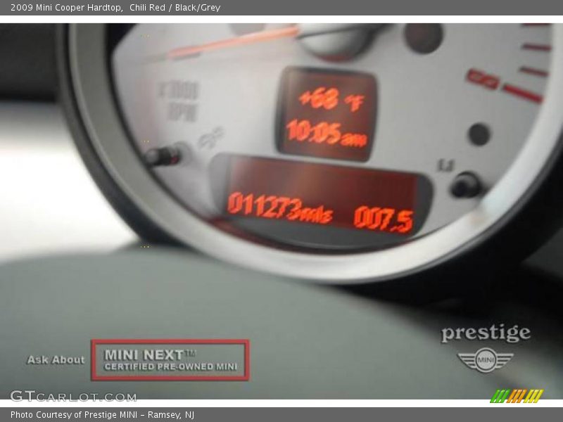 Chili Red / Black/Grey 2009 Mini Cooper Hardtop
