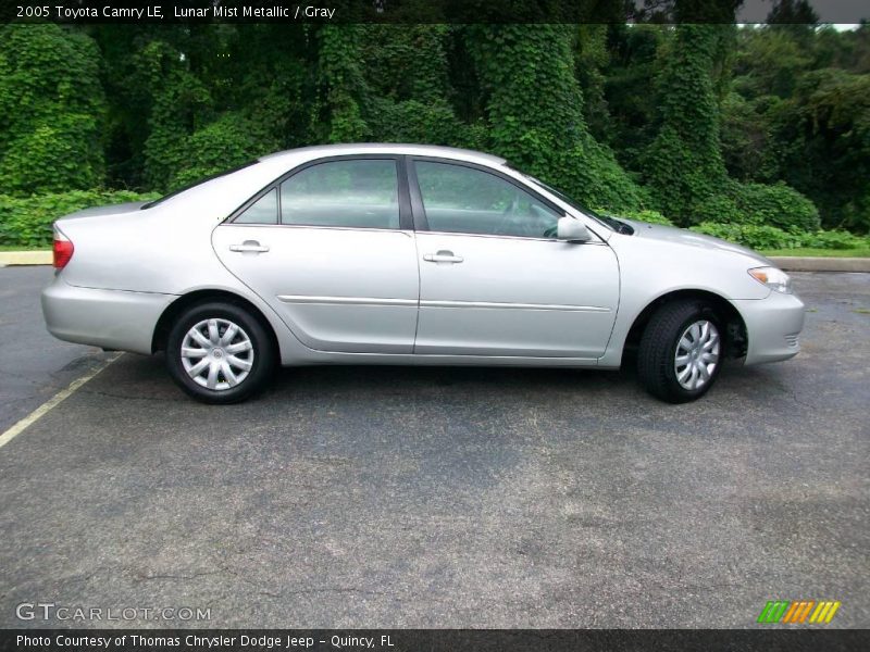 Lunar Mist Metallic / Gray 2005 Toyota Camry LE