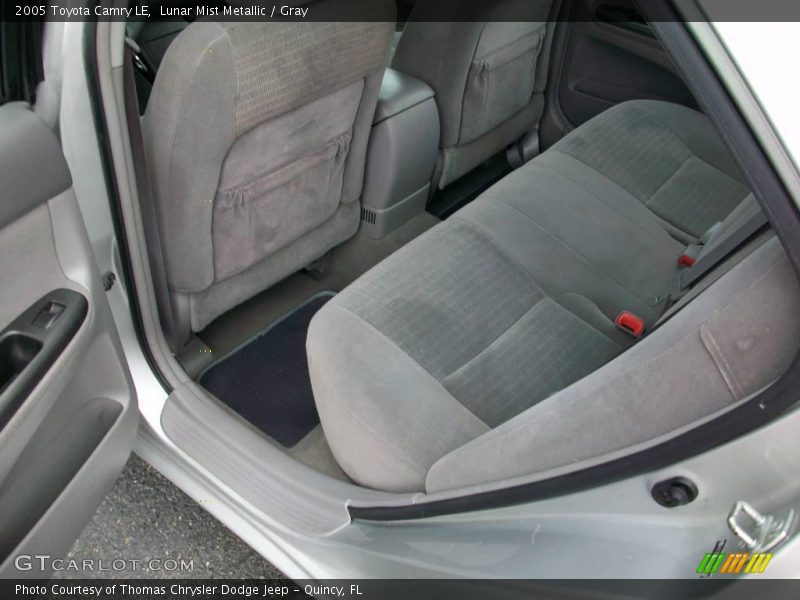 Lunar Mist Metallic / Gray 2005 Toyota Camry LE