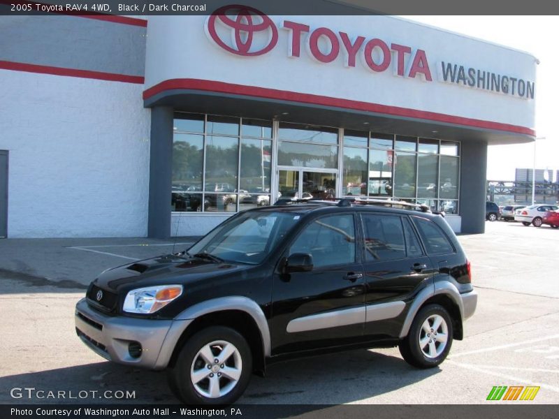 Black / Dark Charcoal 2005 Toyota RAV4 4WD