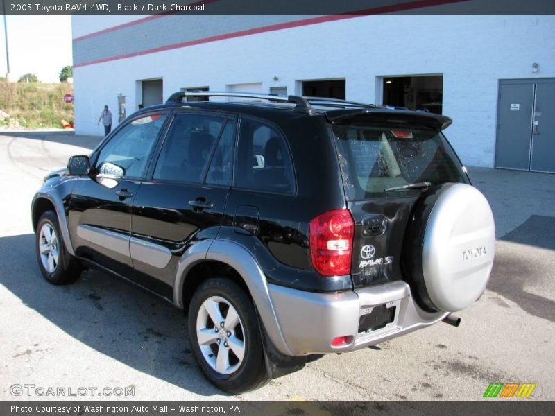Black / Dark Charcoal 2005 Toyota RAV4 4WD