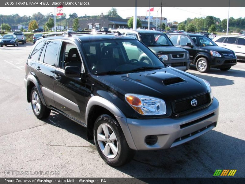 Black / Dark Charcoal 2005 Toyota RAV4 4WD