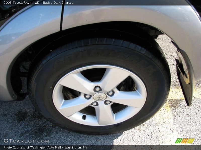 Black / Dark Charcoal 2005 Toyota RAV4 4WD