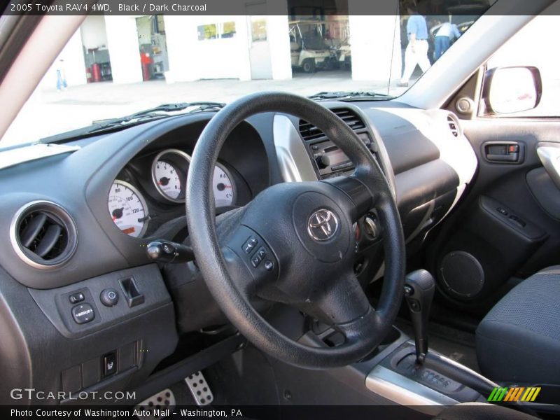 Black / Dark Charcoal 2005 Toyota RAV4 4WD