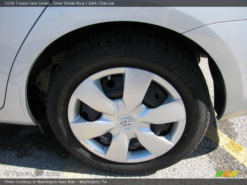 Silver Streak Mica / Dark Charcoal 2008 Toyota Yaris Sedan