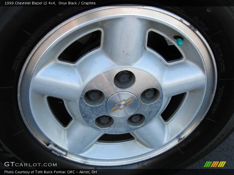 Onyx Black / Graphite 1999 Chevrolet Blazer LS 4x4