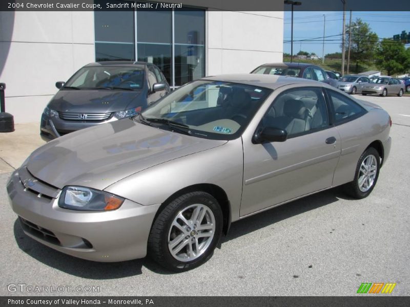 Sandrift Metallic / Neutral 2004 Chevrolet Cavalier Coupe