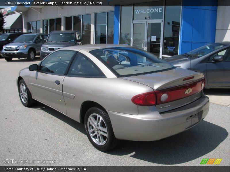 Sandrift Metallic / Neutral 2004 Chevrolet Cavalier Coupe
